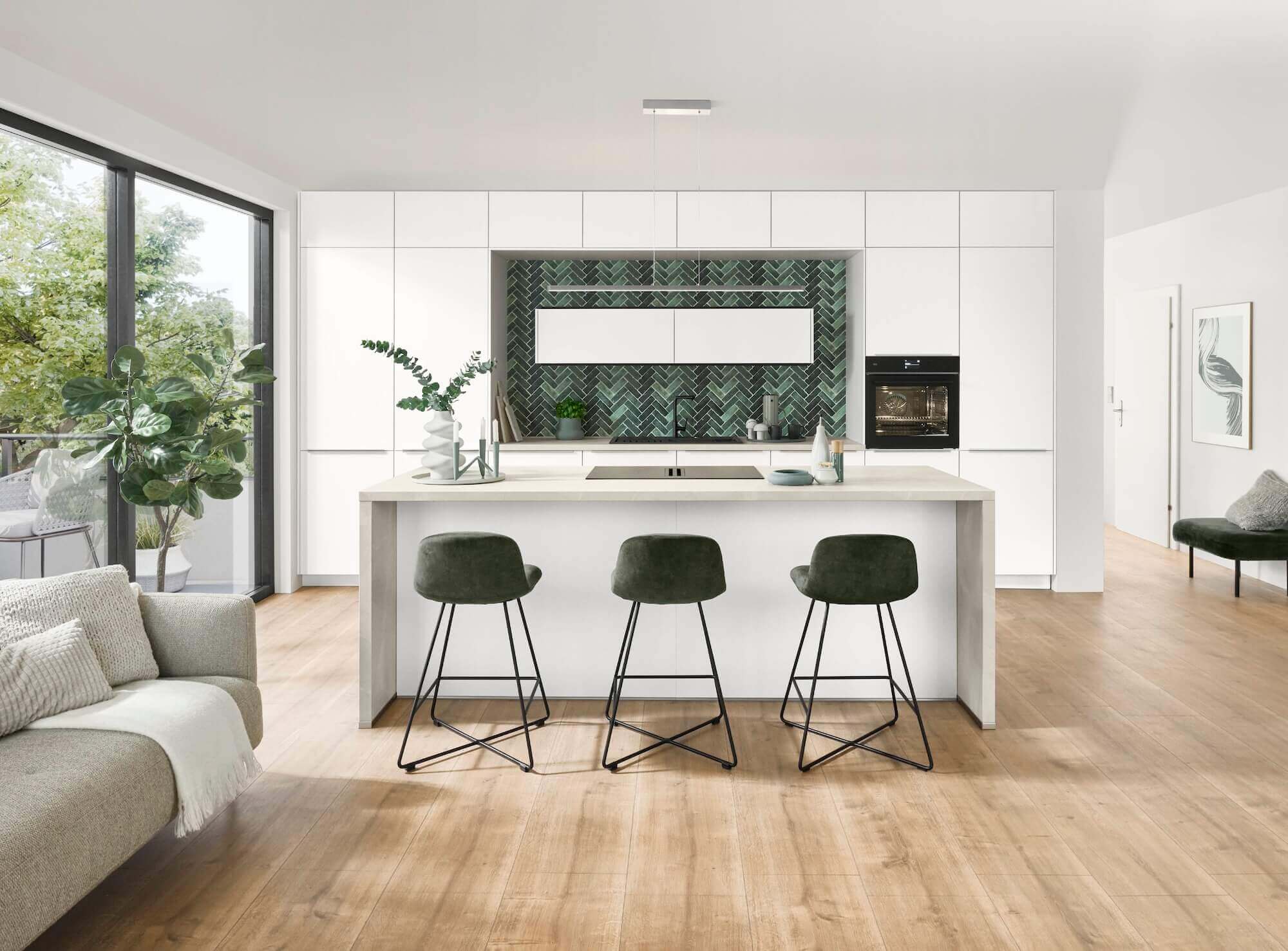 Nobilia-Moderne-Inselkueche-Weiss-mit-Tresen