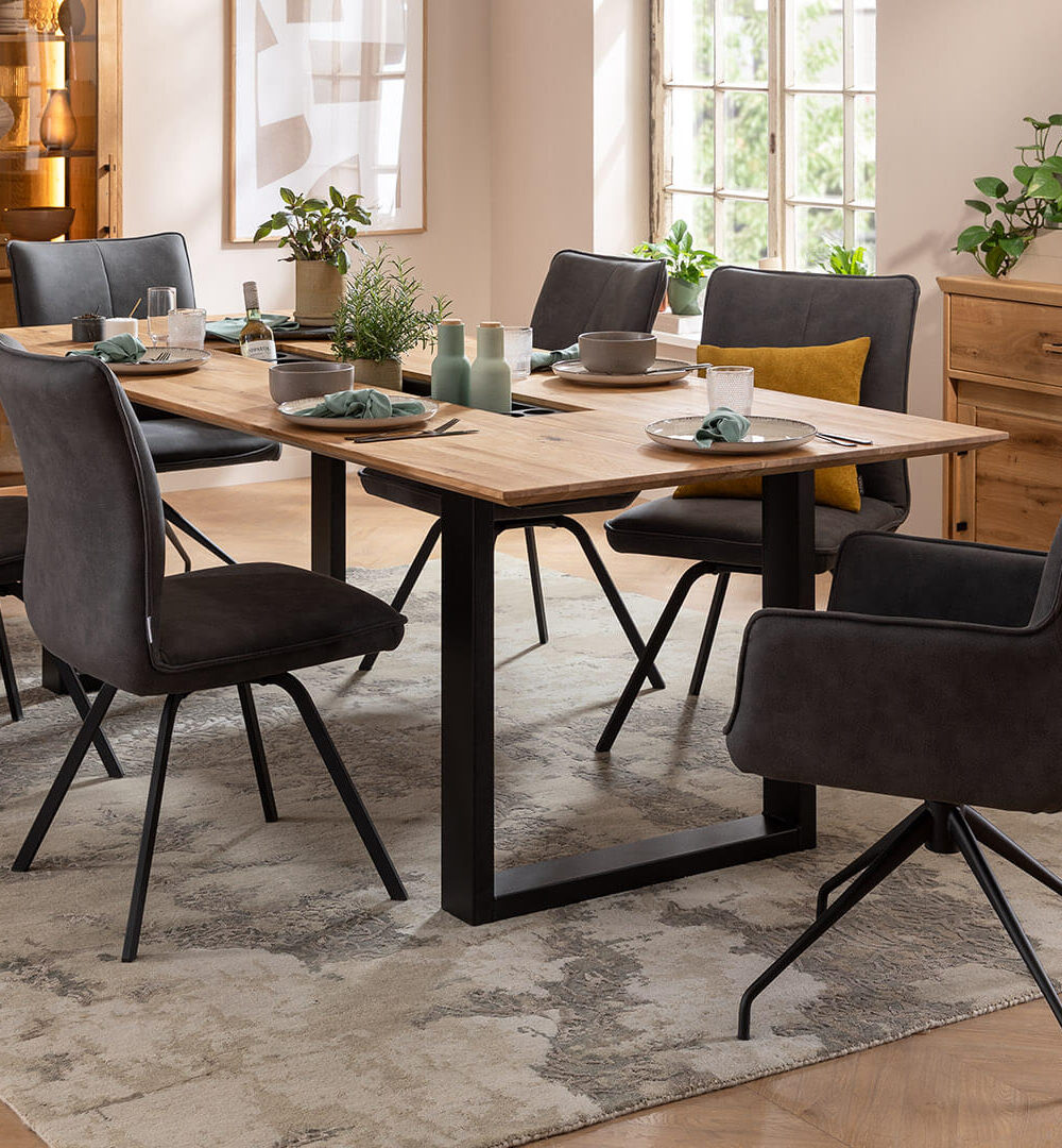 natura-home-clifton-esstisch-und-calyra-stuhl