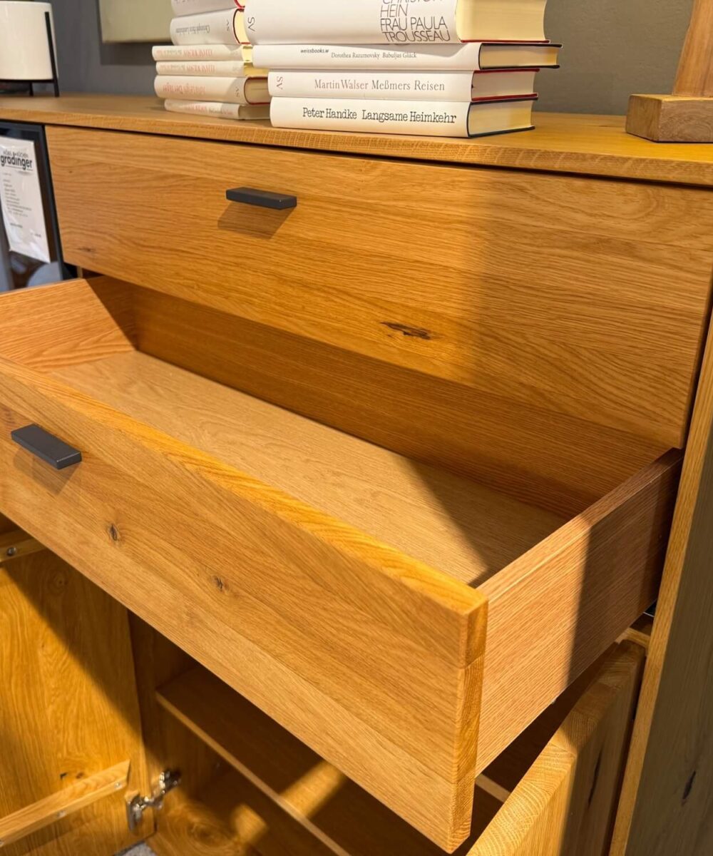 Highboard Global Fibra Wildeiche Schublade