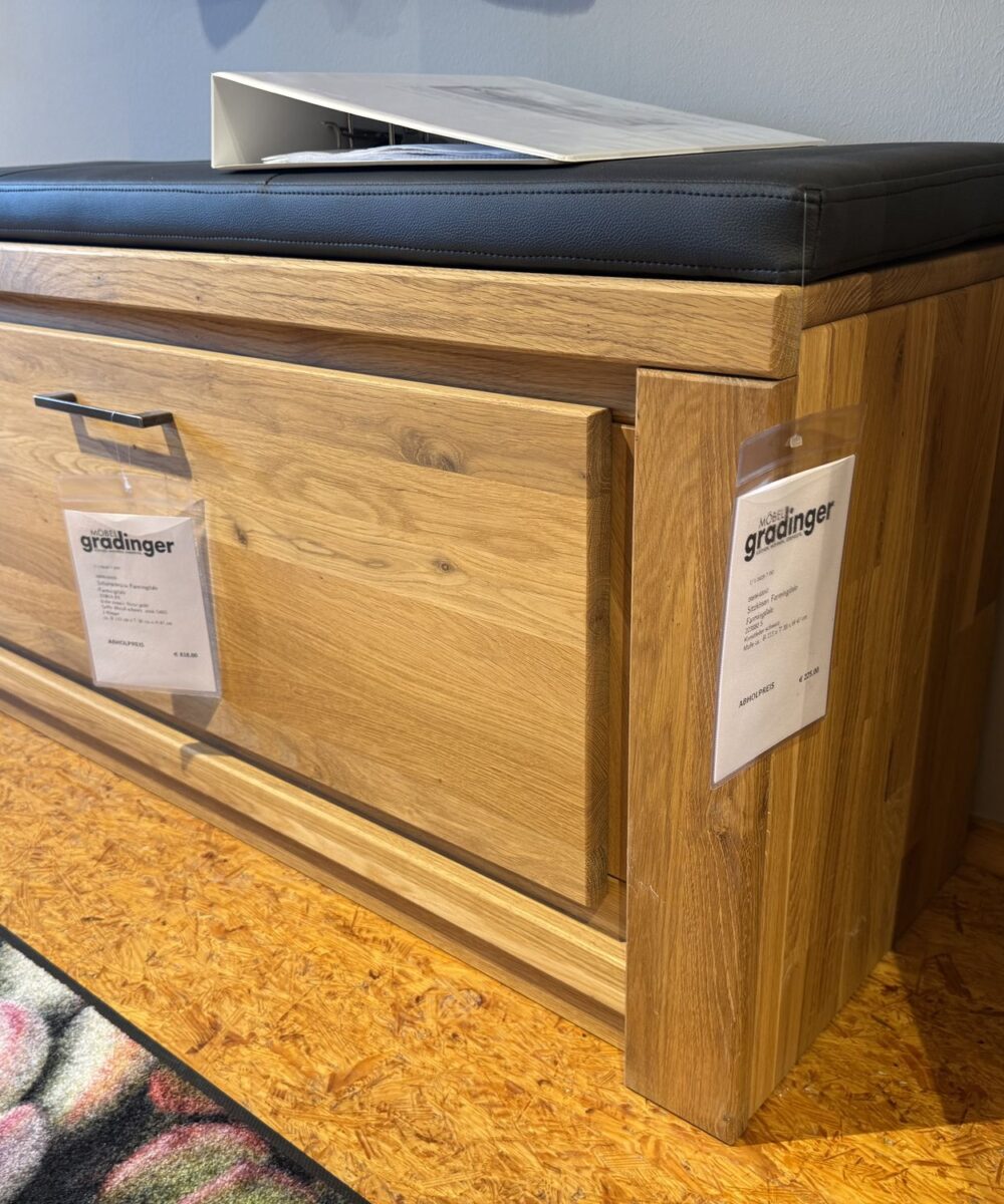 garderobe-farmingdale-wildeiche-sitzbank-detail