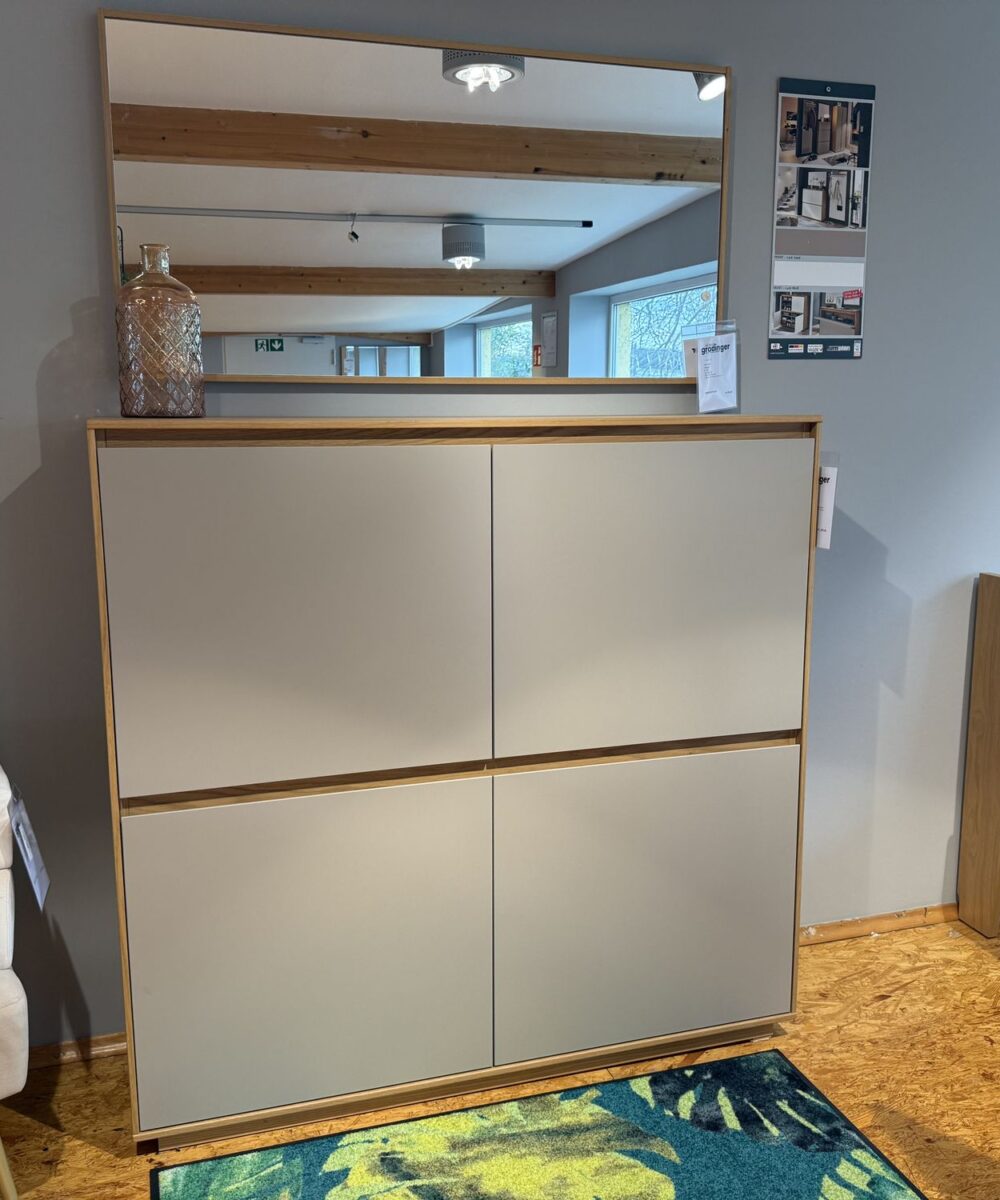 garderobe-v100-eiche-weiss-schuhschrank-spiegel-frontal