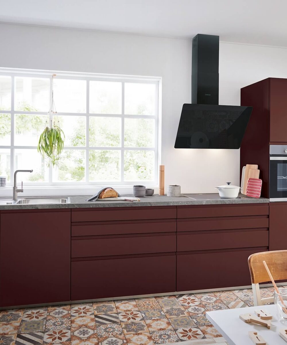Schüller Küchenzeile Burgundrot Moderner Stil