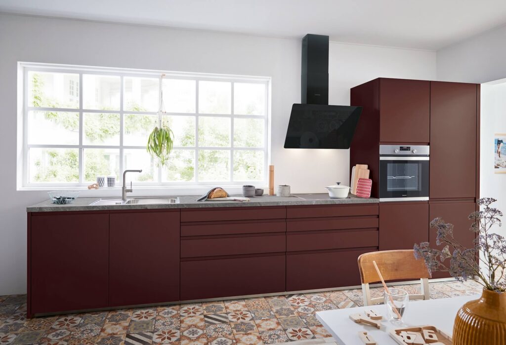 Schüller Küchenzeile Burgundrot Moderner Stil