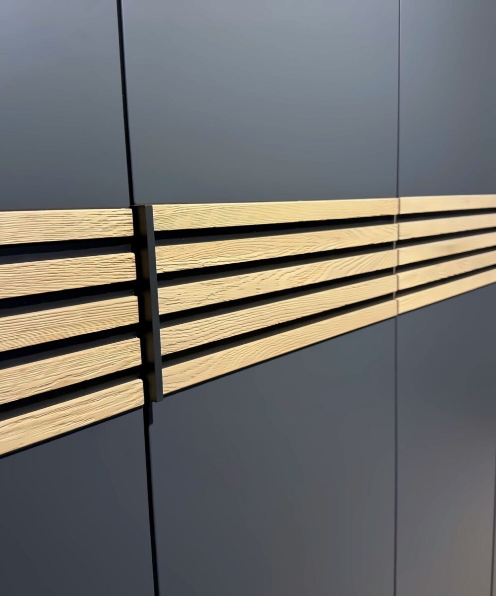 Drehtürenschrank Global Viana