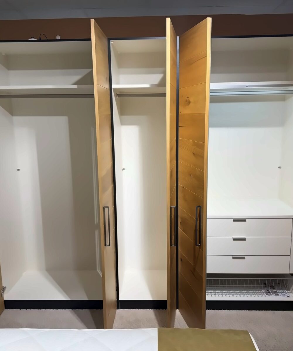 Drehtürenschrank JOIN-IT