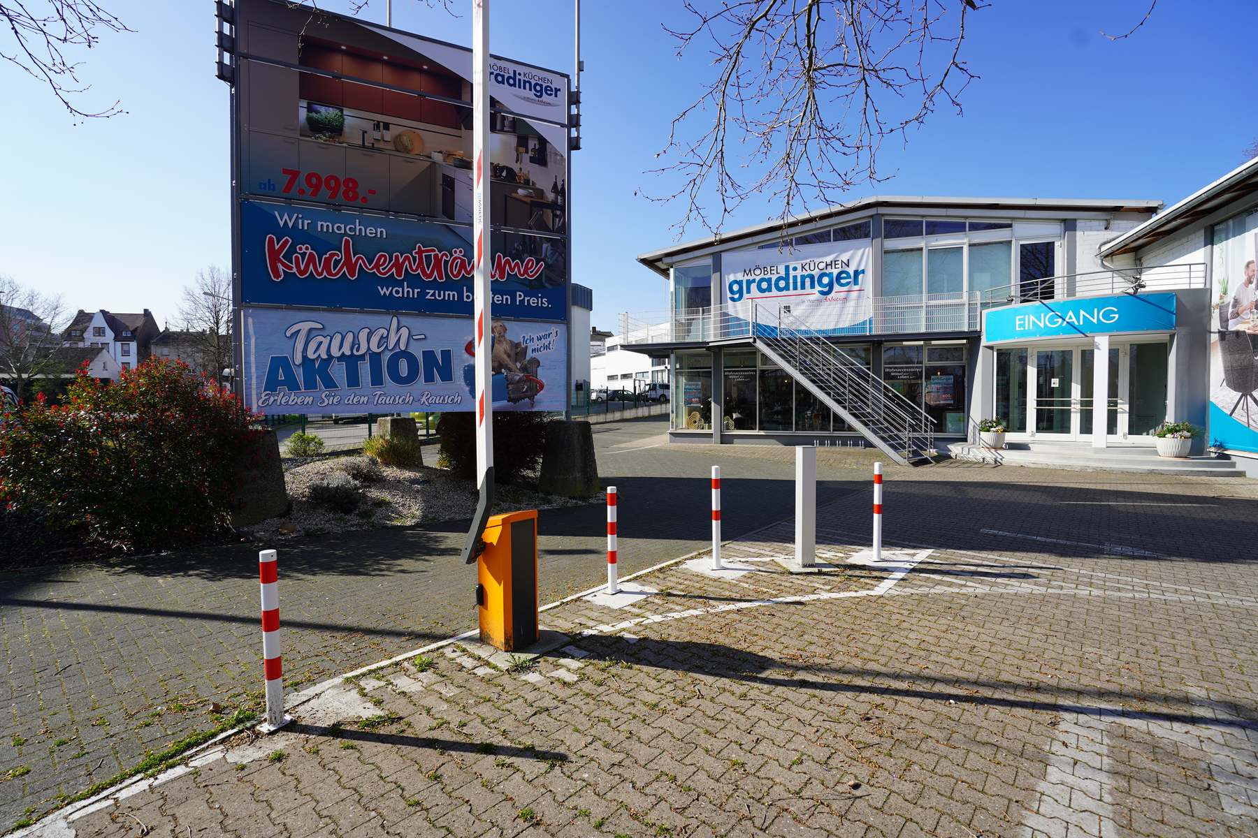 Möbelhaus Gradinger in Worms, Außenansicht