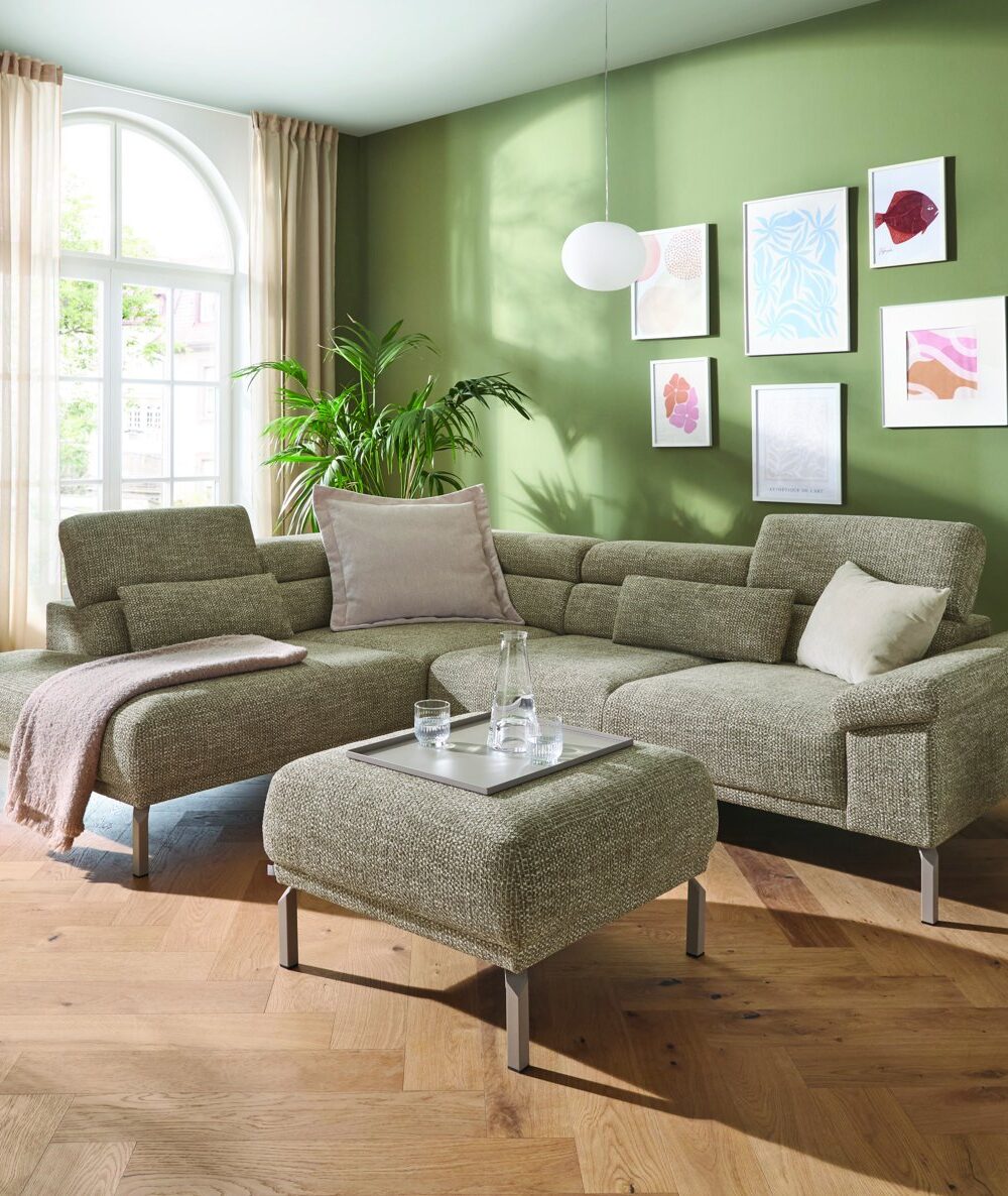 Global Wohnen Ecksofa Bolonia mit Hocker in Stoff Milano greige im Wohnzimmer