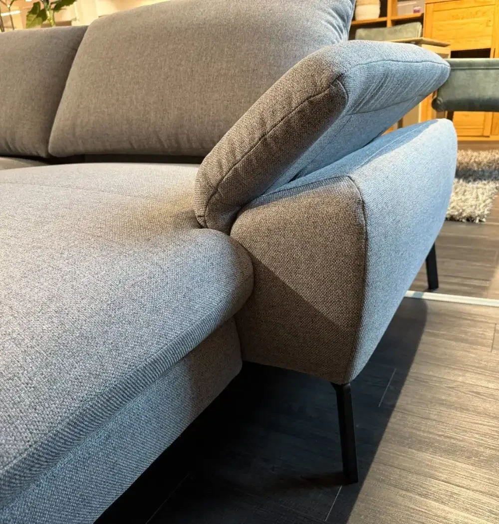 Polstergruppe Global Gotera mit Relaxfunktion, Detail des Bezugs Mono Grey