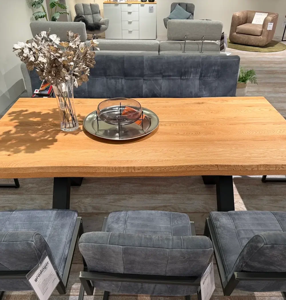 Esstisch Natura Home Clifton mit Baumkante, Tischplatte aus Zerreiche von oben
