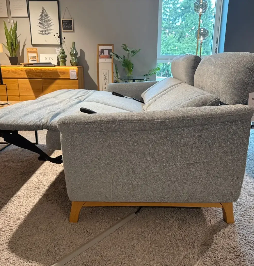 Sofa-Set Natura Home Nevin motorisch, Relaxfunktion in der Seitenansicht