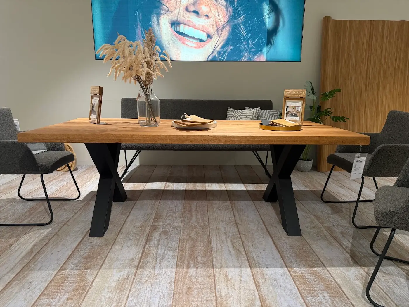 Esstisch Natura Clifton 220 cm, Frontansicht mit X-Gestell