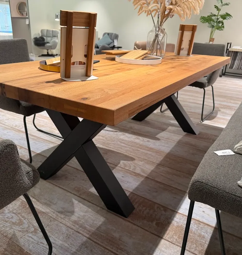 Esstisch Natura Clifton 220 cm, Gesamtansicht mit gerader Tischkante