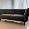 Sofa Raumfreunde Hannah, Vorderansicht in Velvet Dusty Green